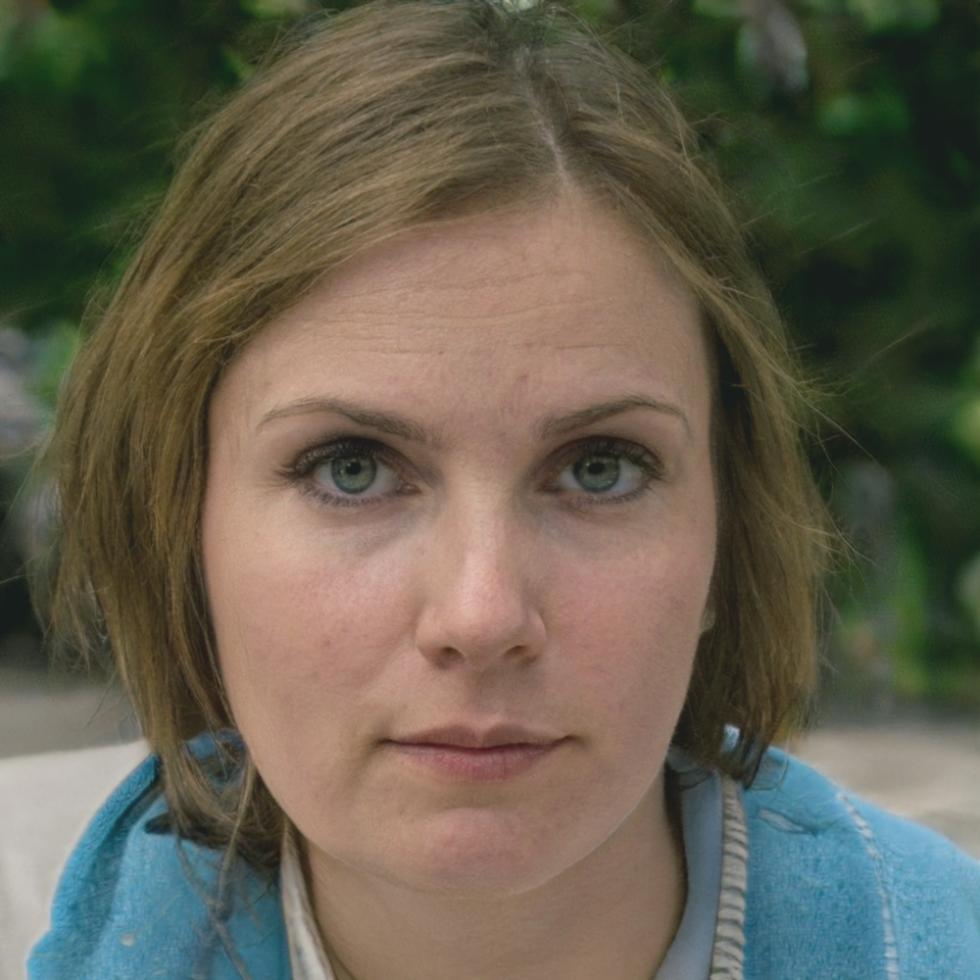 Portrait de Léonie Ferrand, spécialiste en organisation personnelle